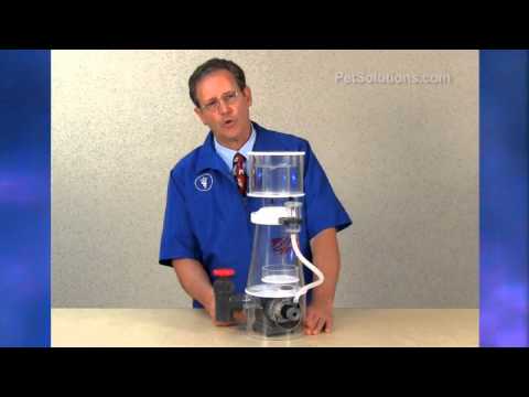 PetSolutions: Reef Octopus Super Reef XP1000 Space Saver Skimmer
