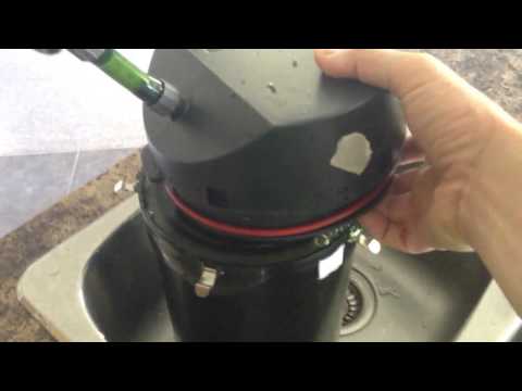 Priming an Eheim classic canister filter